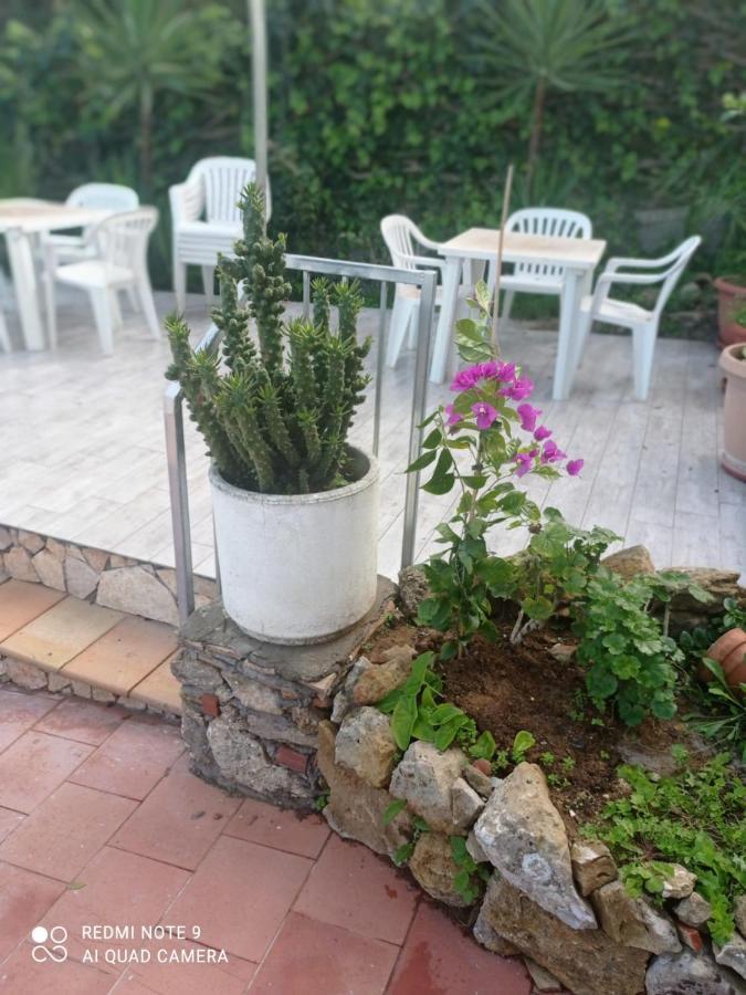 B&B Borgo Pileri Mazzarino Exterior photo